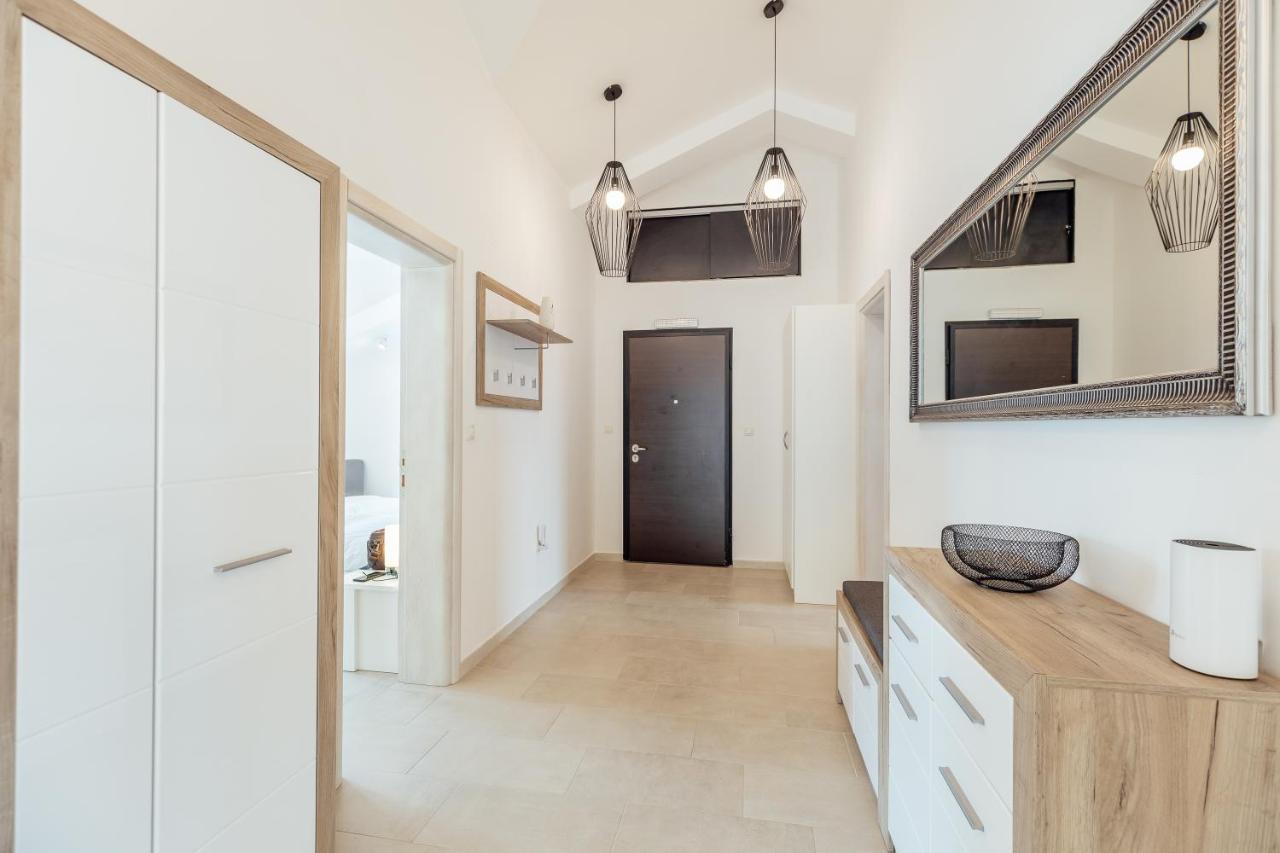 Apartments Villa Swissmonte Herceg Novi Bagian luar foto
